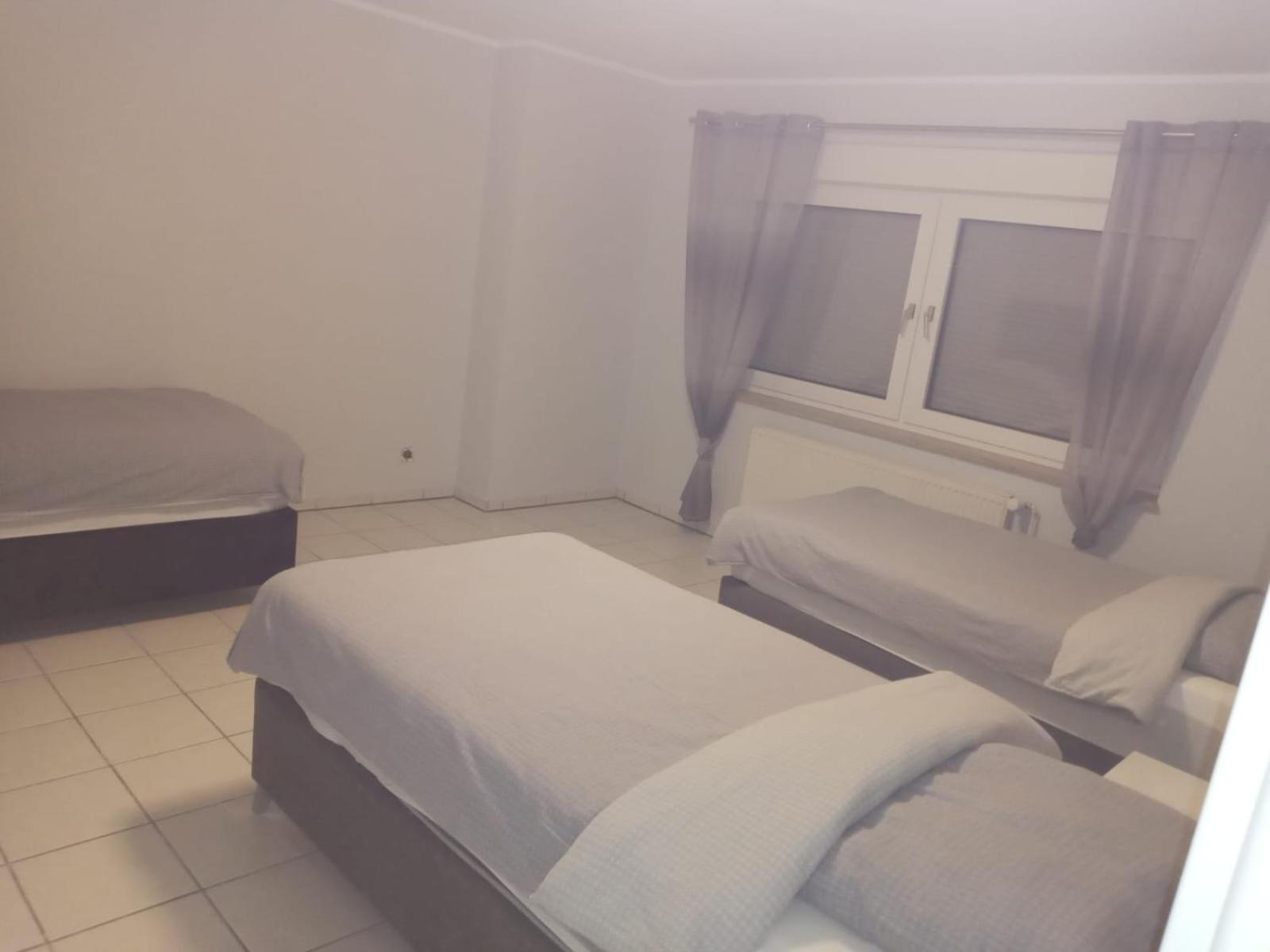 Monteurzimmer/Ferienwohnung Brauckstrasse, Gladbeck Buitenkant foto